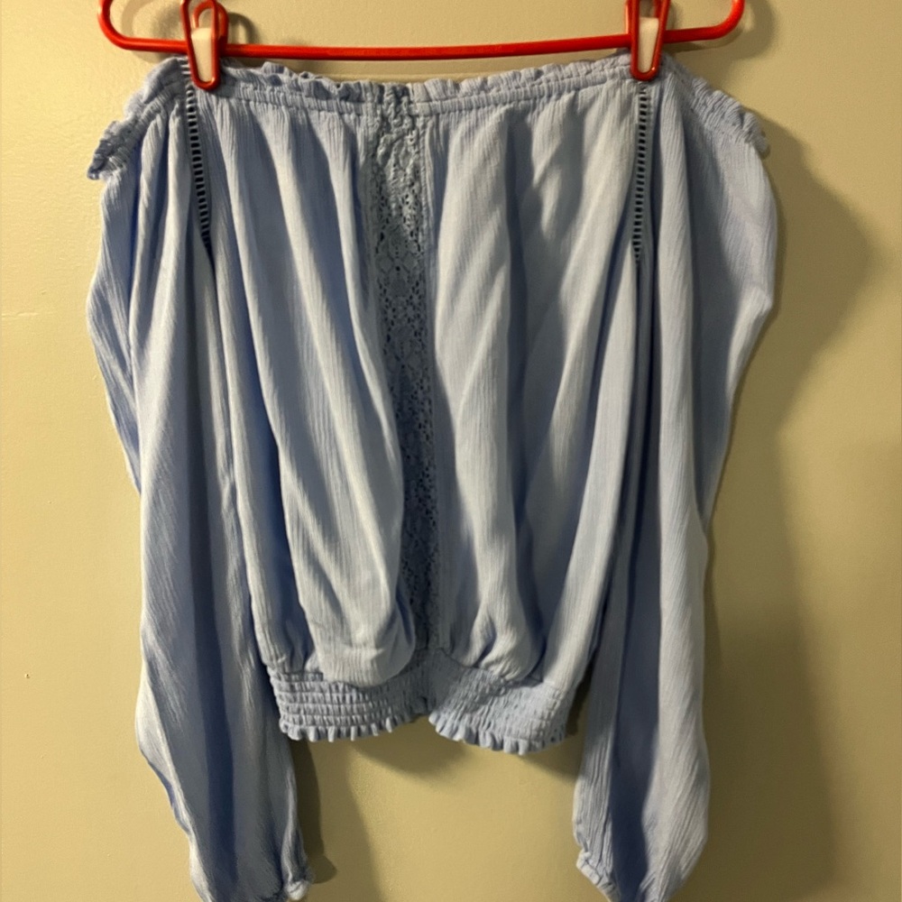 Off the shoulder long sleeve top